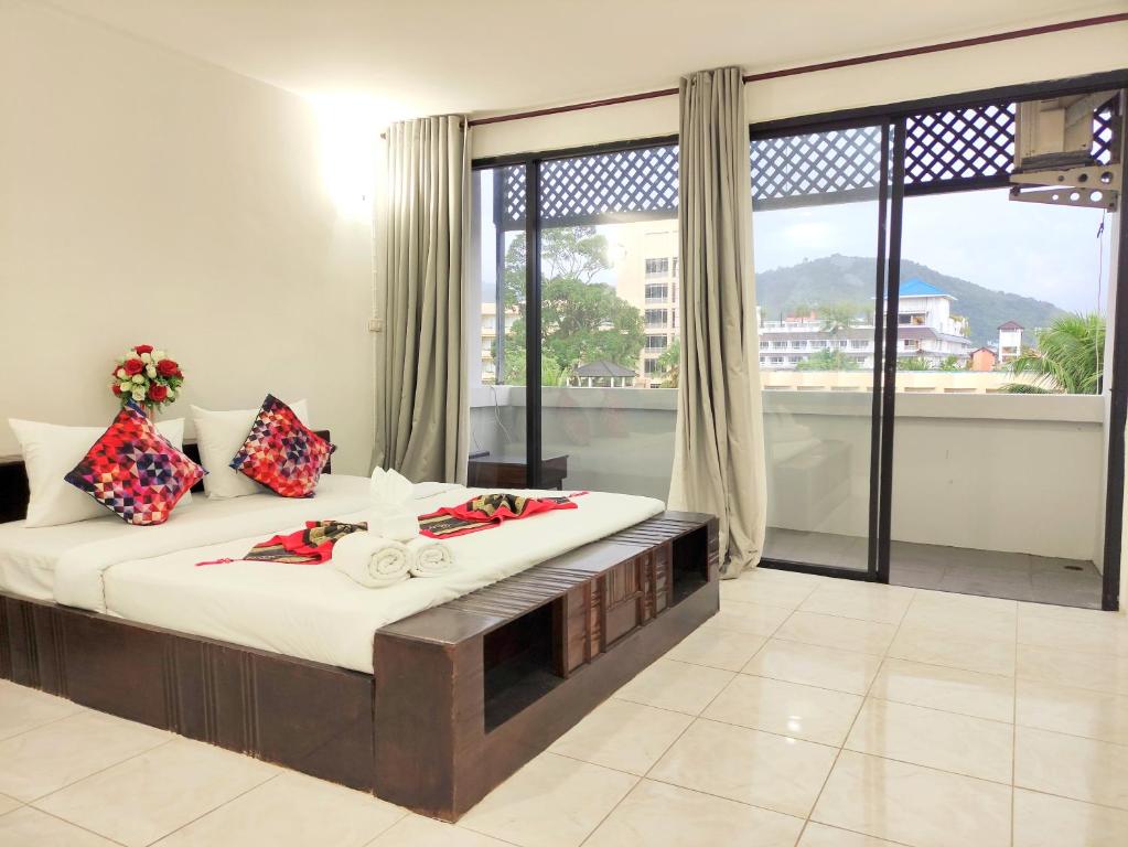 Sea Beach Paradise – Phuket
